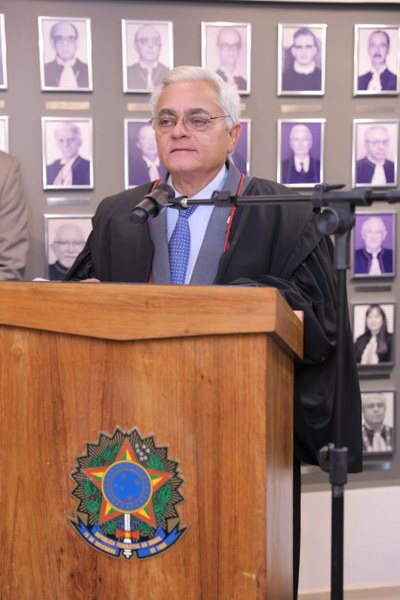 Desembargador Roberval Belinati Desembargador Roberval Belinati